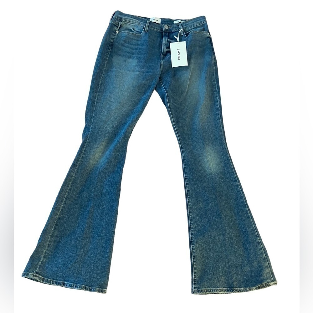 NWT- Women’s Frame Le High Flare Jeans
